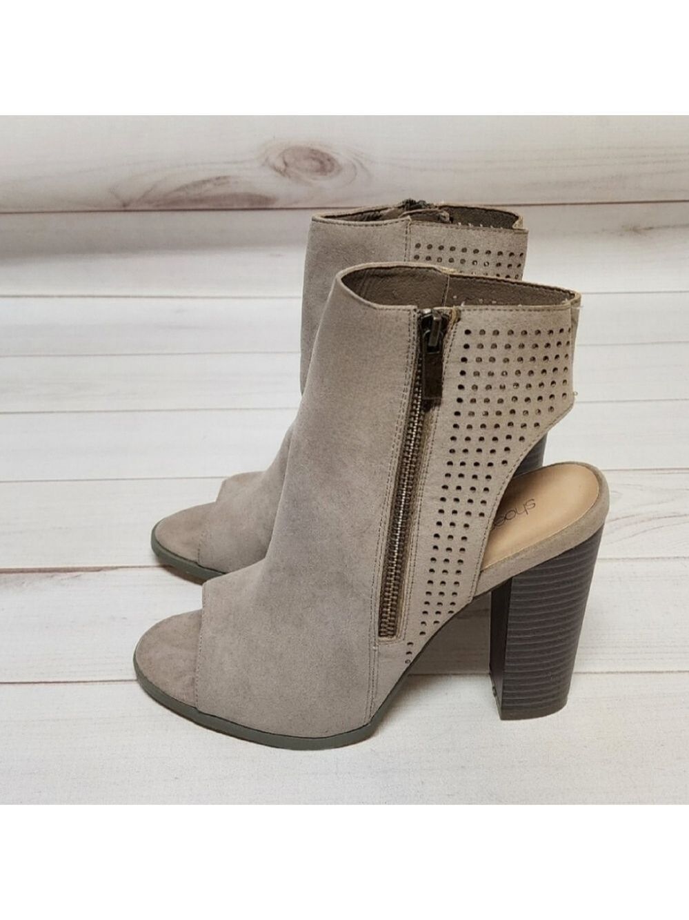 Shoedazzle Women's Conny Open Toe Bootie Size 8.5 - New In Box - Picture 3 of 7